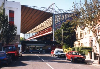 Nei neue Tribüne in Highbury