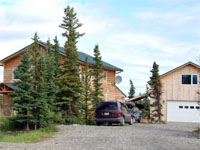 Aspenhaus / 18 Hematite Place, Healy, AK 99743
