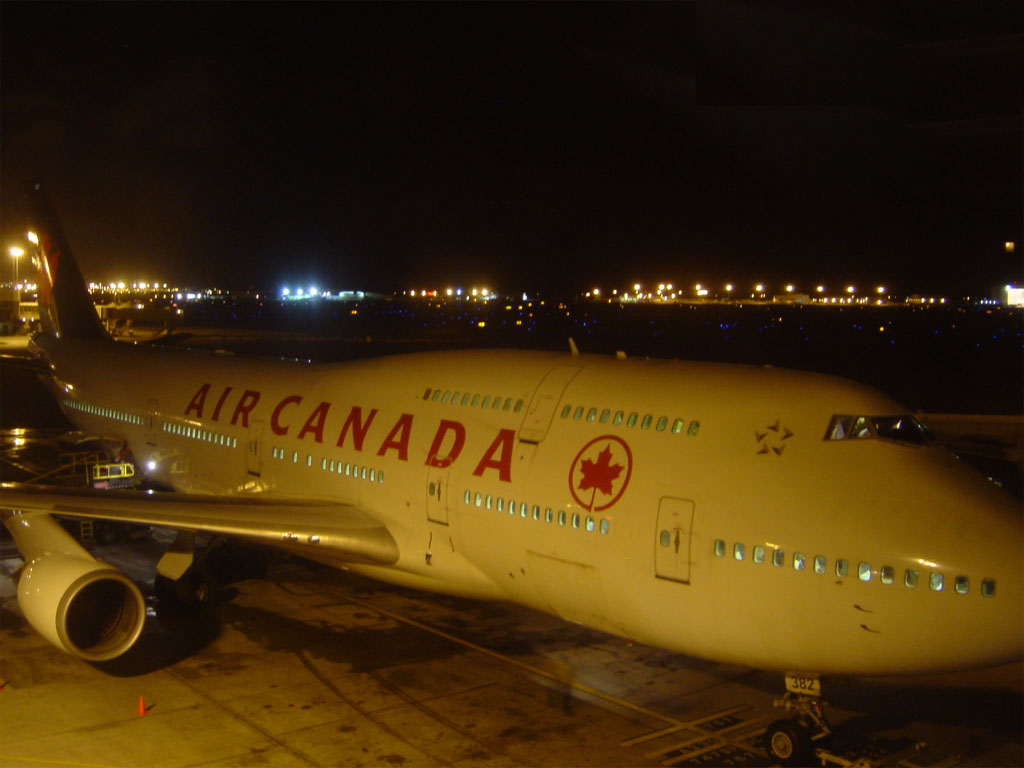 Boeing 747-475 / C-FCRA