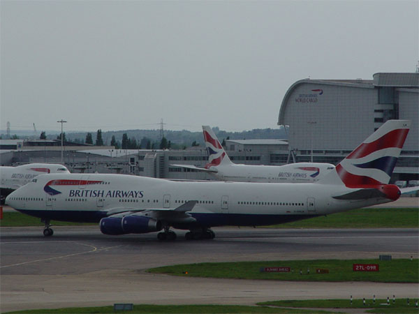 Boeing 747-436 / G-BNLW
