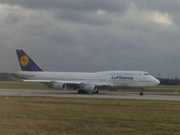 Boeing747-430 / D-ABVL / Mnchen