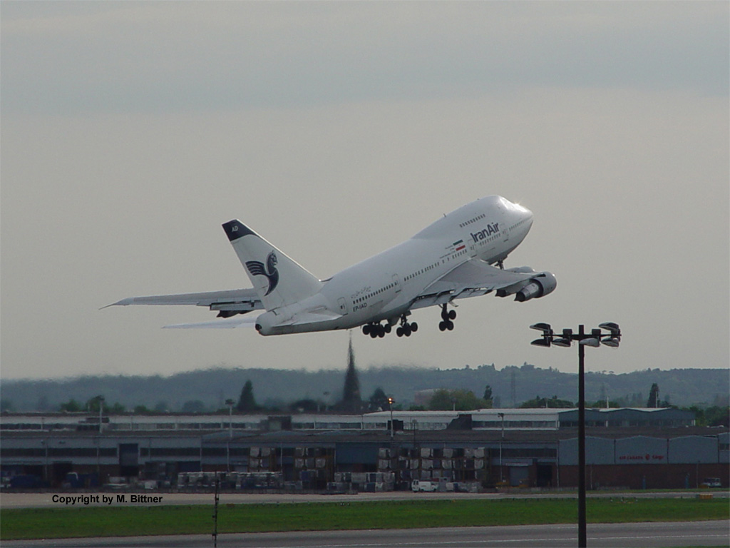 Boeing 747 SP-86 / EP-IAD
